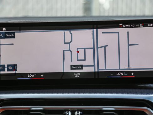 Used 2024 BMW M4 Coupe image 11