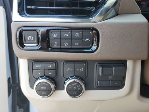 New 2026 GMC Yukon Denali image 29