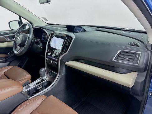 Used 2020 Subaru Ascent Touring w/ Popular Package #3 AWD/4WD image 32