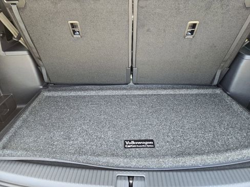 New 2026 Volkswagen Atlas SEL Premium R-Line image 25