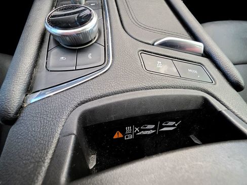 Used 2020 Cadillac XT6 Premium Luxury AWD/4WD image 45