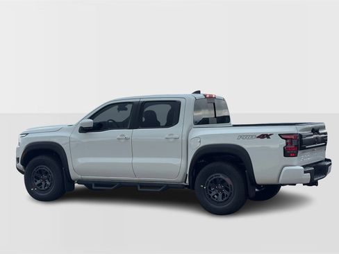 New 2026 Nissan Frontier PRO-4X w/ Pro-4x Convenience Package AWD/4WD image 3
