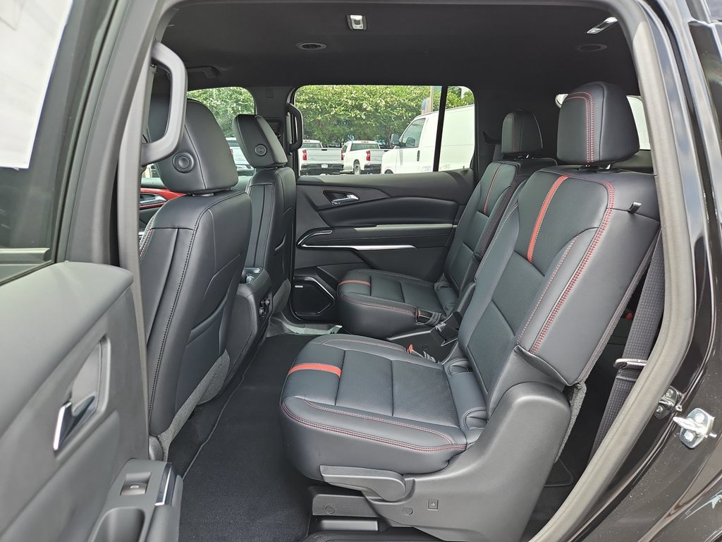 New 2026 Chevrolet Traverse RS FWD image 17