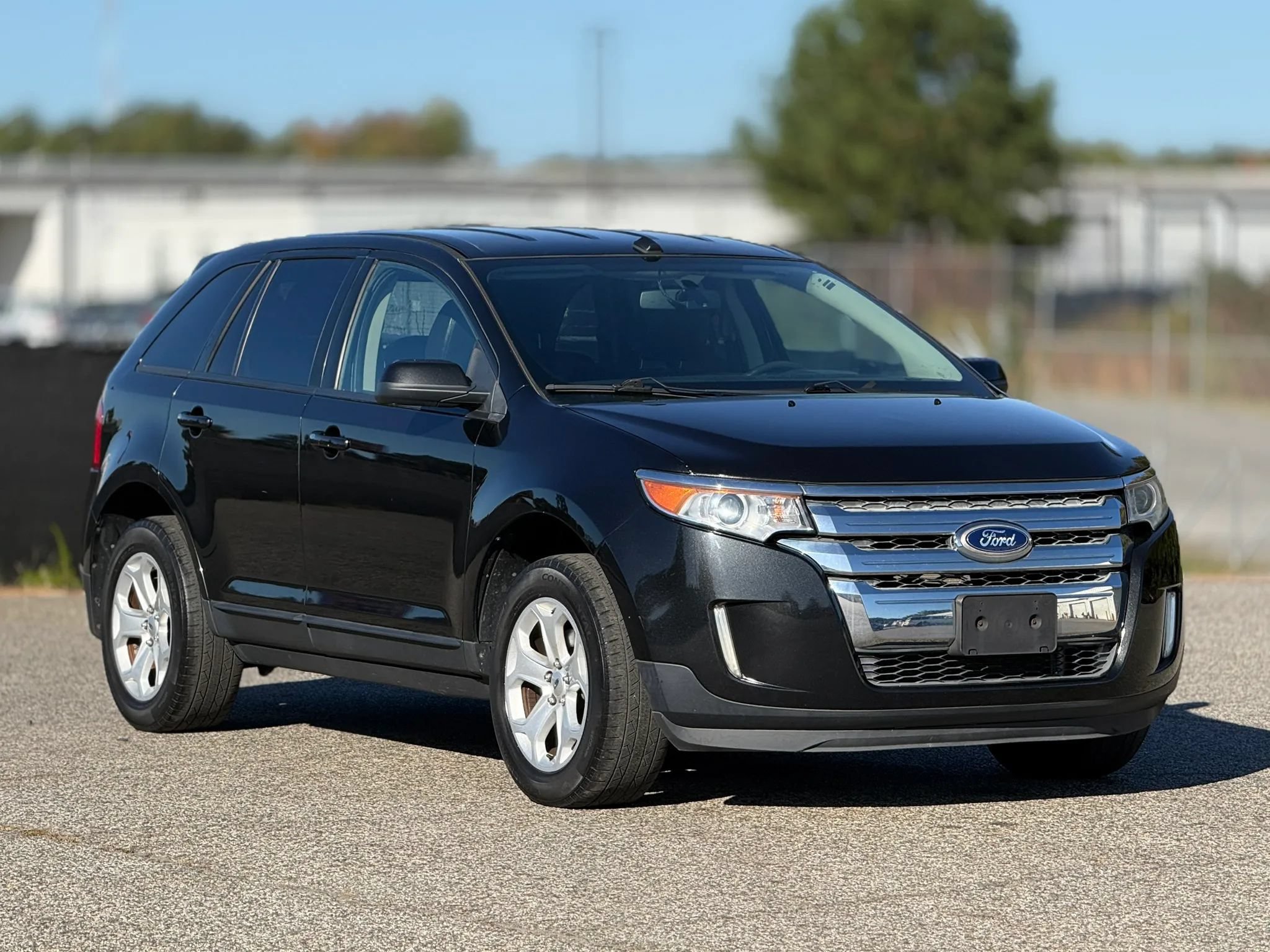 Used 2014 Ford Edge SEL w/ Equipment Group 205A AWD/4WD image 1