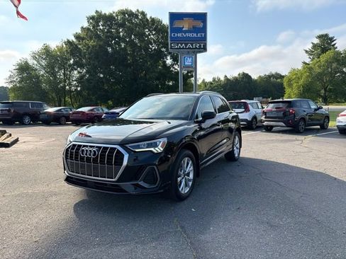 Used 2024 Audi Q3 2.0T Premium AWD/4WD image 5
