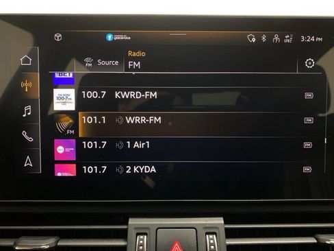 Used 2023 Audi Q5 2.0T Premium image 46