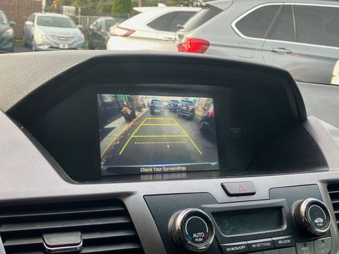 Used 2017 Honda Odyssey EX image 31