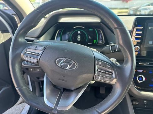Used 2020 Hyundai Ioniq SEL FWD image 11