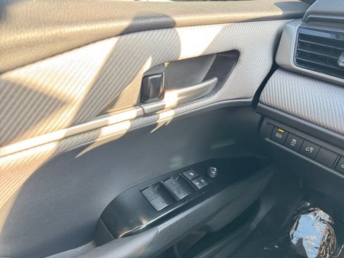 Certified 2025 Toyota Camry SE AWD/4WD image 11