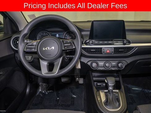 Certified 2023 Kia Forte LXS w/ LXS Technology Package FWD image 6