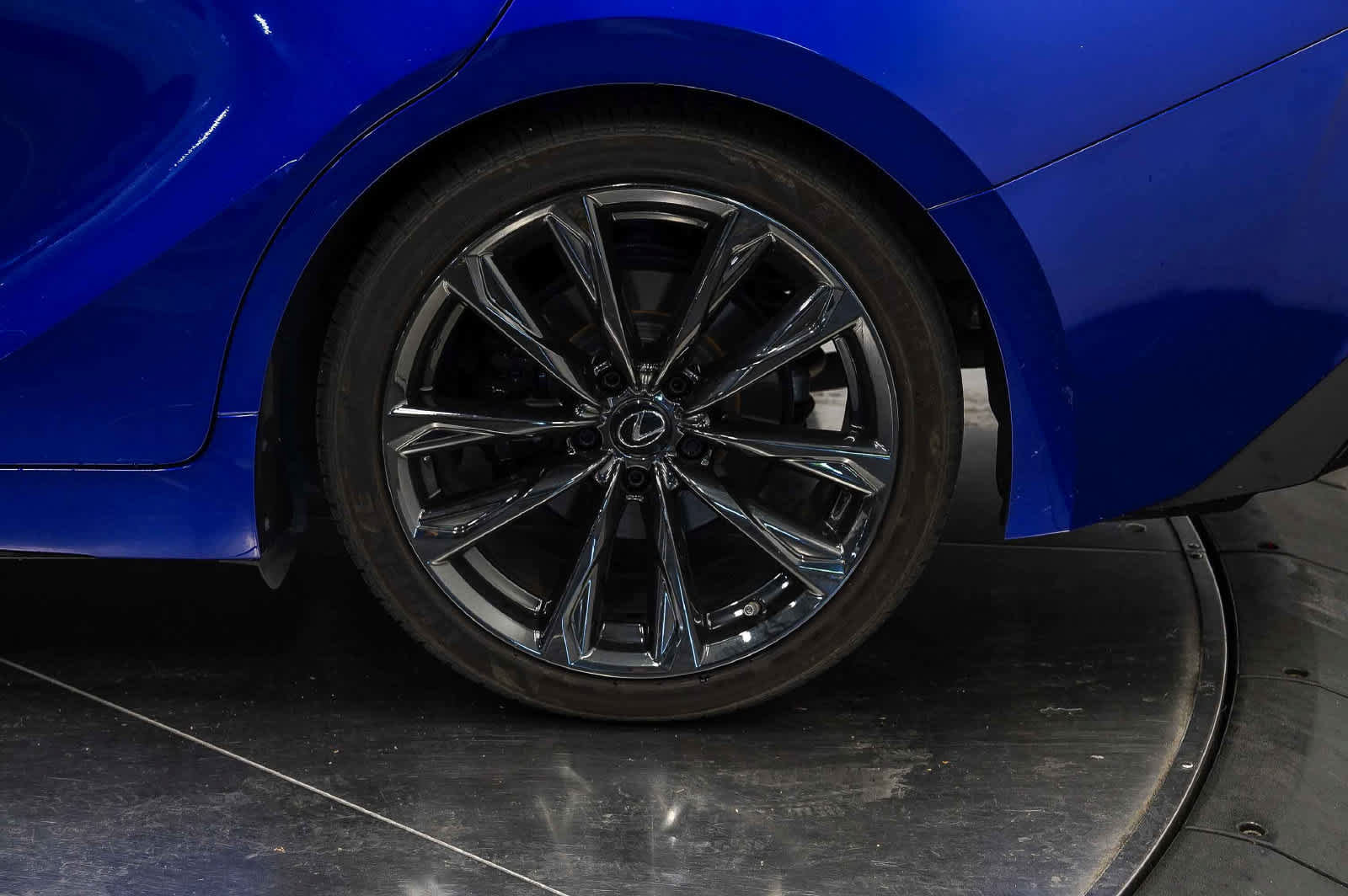 Used 2021 Lexus IS 350 F Sport w/ Navigation Package RWD image 10