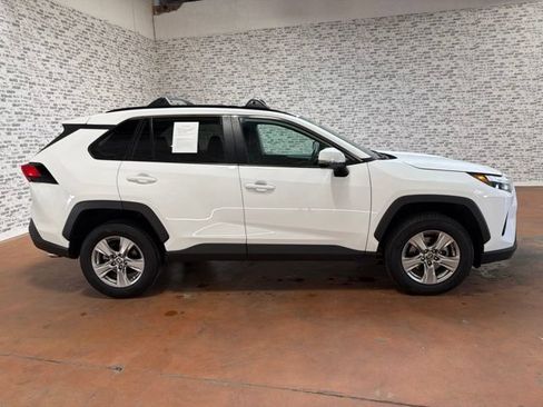 Used 2023 Toyota RAV4 XLE w/ Convenience Package FWD image 6