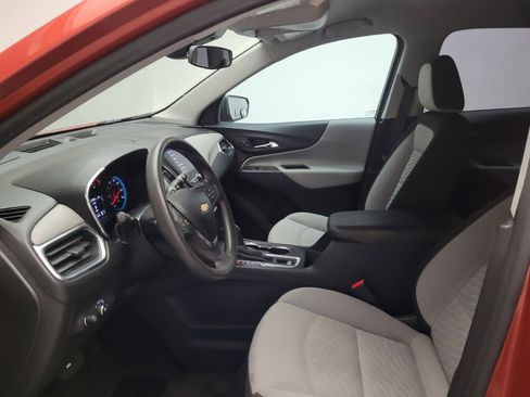 Used 2020 Chevrolet Equinox LS FWD image 17
