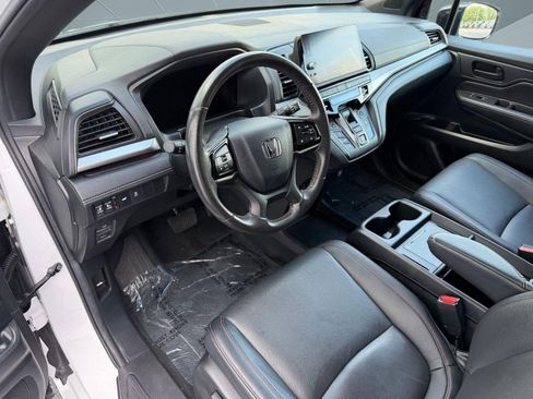 Used 2025 Honda Odyssey Sport-L image 4