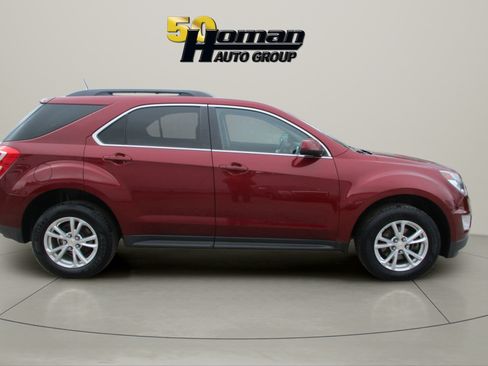 Used 2017 Chevrolet Equinox LT w/ Convenience Package AWD/4WD image 6