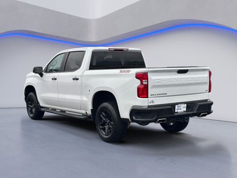 Used 2024 Chevrolet Silverado 1500 LT Trail Boss w/ Protection Package AWD/4WD image 11