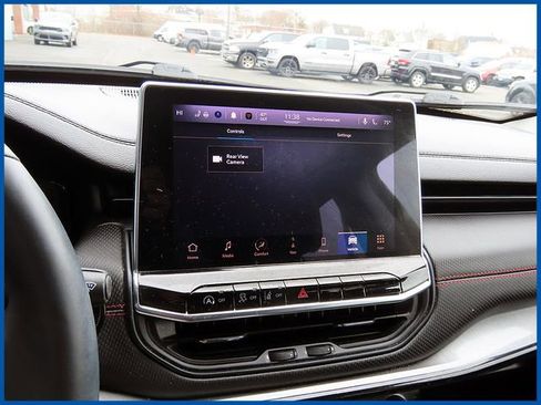 Used 2022 Jeep Compass Trailhawk w/ Trailhawk Elite Group image 16