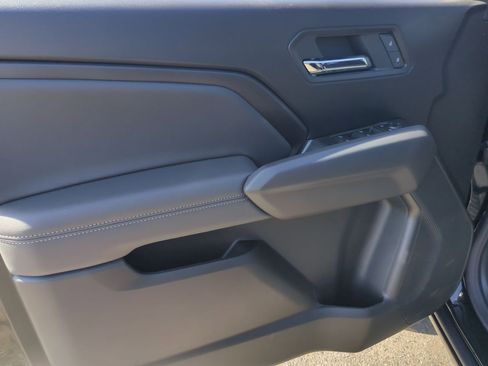 New 2026 Chevrolet Suburban High Country AWD/4WD image 22
