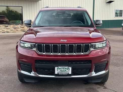 Used 2023 Jeep Grand Cherokee L Laredo w/ Luxury Tech Group I AWD/4WD image 36