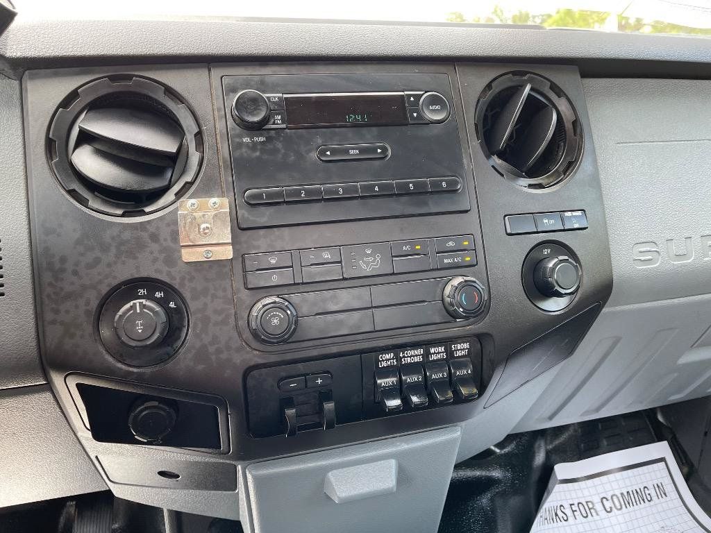 Used 2016 Ford F250 XL w/ Power Equipment Group AWD/4WD image 16