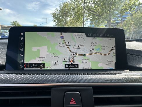 Used 2018 BMW M3 image 27