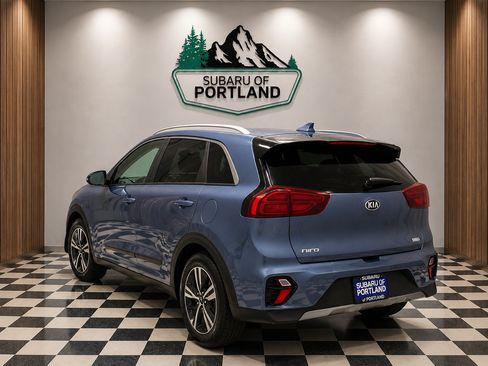Used 2020 Kia Niro EX Premium FWD image 6