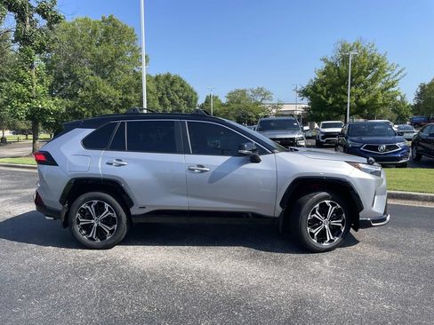 Used 2025 Toyota RAV4 XSE w/ Weather Package AWD/4WD image 2
