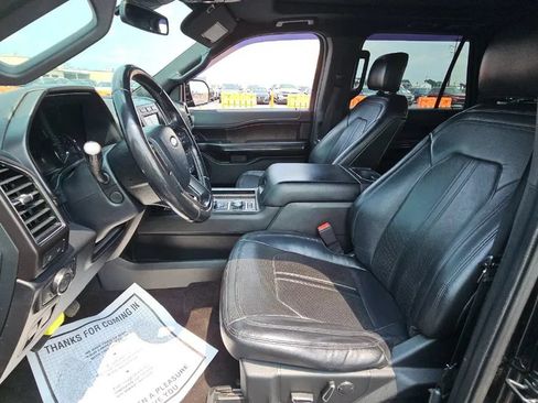 Used 2018 Ford Expedition Limited w/ Equipment Group 302A AWD/4WD image 5