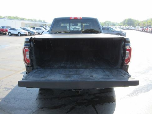 Used 2018 GMC Sierra 1500 SLT AWD/4WD image 8
