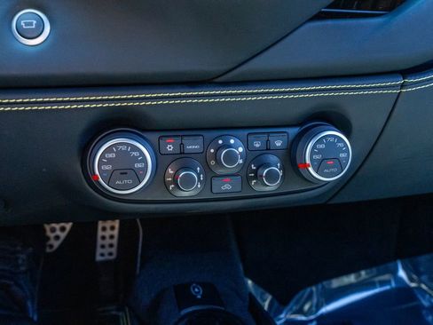 Used 2019 Ferrari 488 GTB RWD image 48