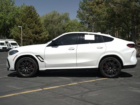 Used 2022 BMW X6 M w/ Competition Package AWD/4WD image 2