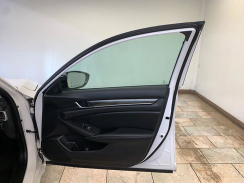 Used 2022 Honda Accord Sport image 56