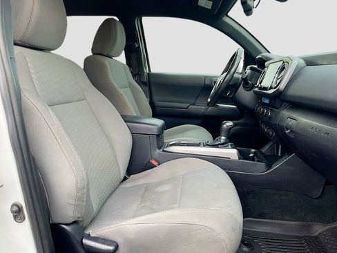 Used 2021 Toyota Tacoma TRD Off-Road w/ Technology Package image 24