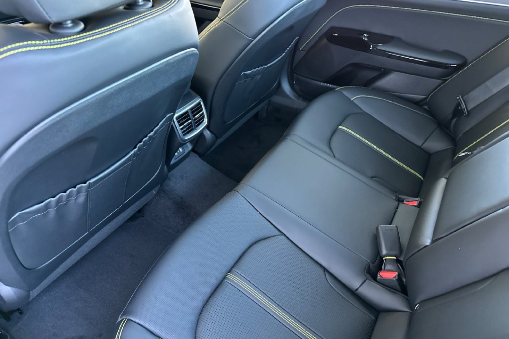 New 2026 Kia K5 GT FWD image 14