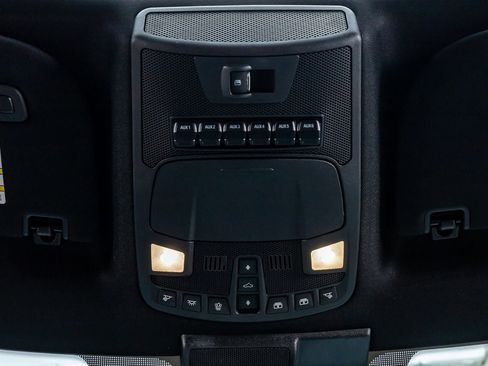 Used 2022 Ford F450 Platinum w/ FX4 Off-Road Package AWD/4WD image 29