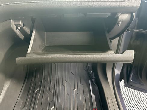 Used 2019 GMC Acadia SLE w/ Driver Alert Package I AWD/4WD image 32
