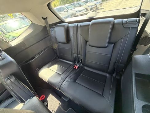 Used 2022 Volkswagen Atlas SE AWD/4WD image 17