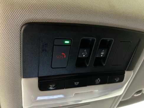Used 2023 Nissan Rogue SL w/ SL Premium Package AWD/4WD image 18
