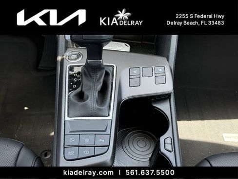 Used 2026 Kia Sportage EX FWD image 23