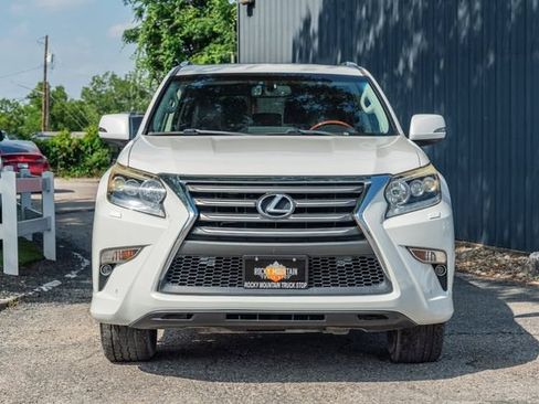 Used 2014 Lexus GX 460 w/ Premium Package AWD/4WD image 9