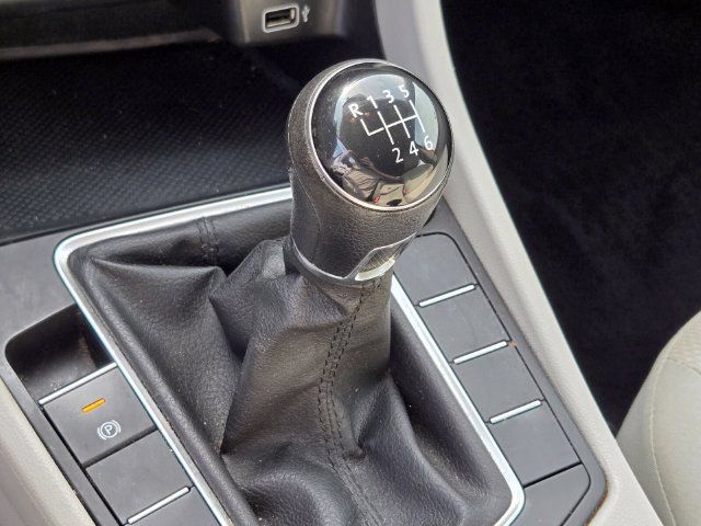 Used 2019 Volkswagen Jetta S FWD image 28