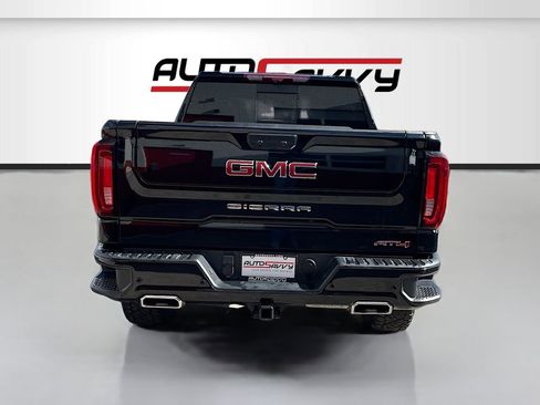 Used 2025 GMC Sierra 1500 AT4 w/ AT4 Premium Package image 6