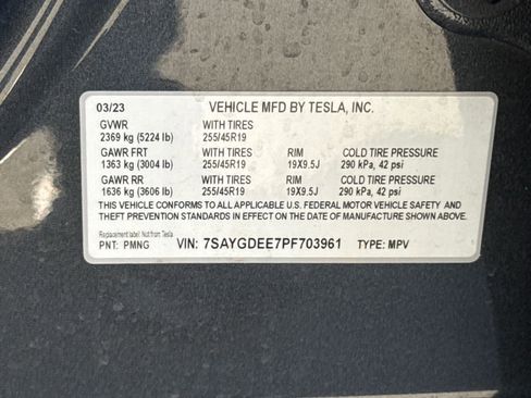 Used 2023 Tesla Model Y Long Range image 30