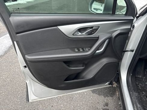 Used 2020 Chevrolet Blazer LT image 15