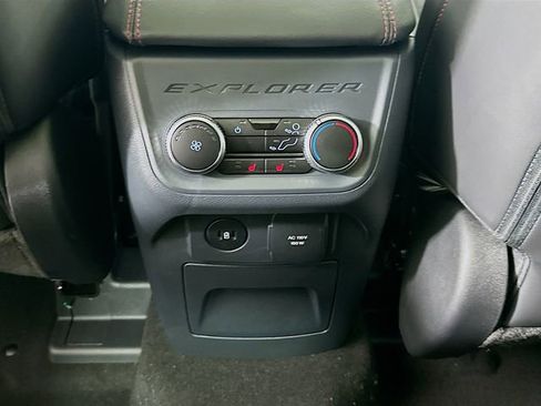 New 2026 Ford Explorer ST-Line w/ ST-Line Street Pack image 27