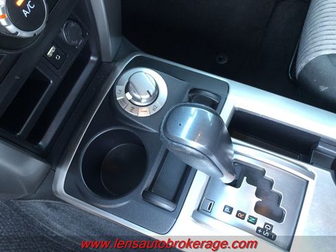 Used 2018 Toyota 4Runner SR5 image 17