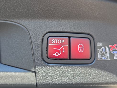 New 2026 Mercedes-Benz GLE 63 AMG S image 13