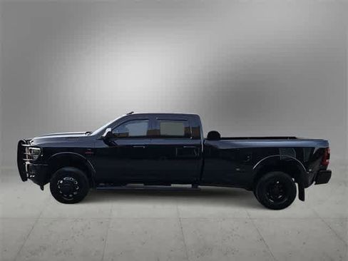 Certified 2022 RAM 3500 Laramie w/ Night Edition image 5