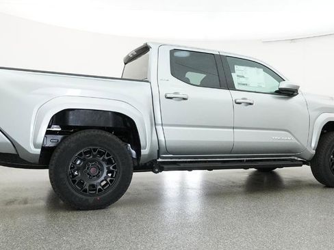 New 2026 Toyota Tacoma SR5 RWD image 29