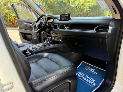 Used 2020 MAZDA CX-5 Touring image 12